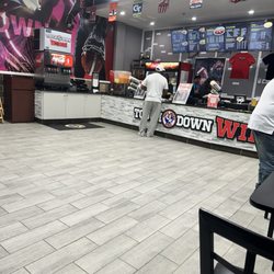 Touchdown Wings
