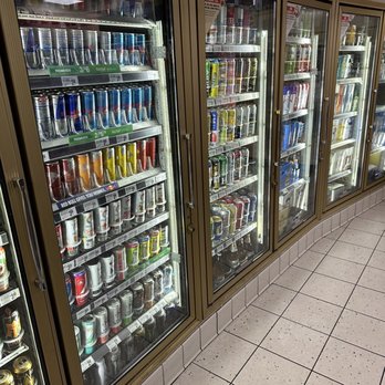 7-Eleven - a row of beer coolers in a grocery store - Convenience Stores Near Me - Fresno, California 7-Eleven - a row of beer coolers in a grocery store - Convenience Stores Near Me - Fresno, California