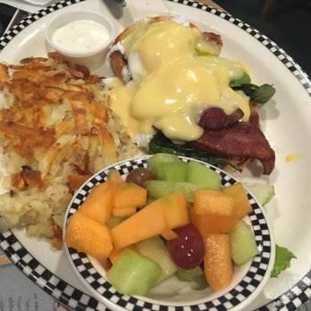 Black Bear Diner Glendale - Eggs Benedict - American Near Me - Glendale, Arizona Black Bear Diner Glendale - Eggs Benedict - American Near Me - Glendale, Arizona