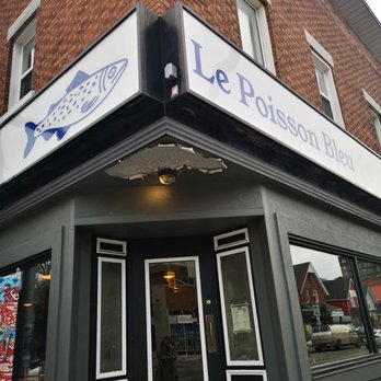 Le Poisson Bleu - the front of the restaurant - Cocktail Bars Near Me - Ottawa, Ontario Le Poisson Bleu - the front of the restaurant - Cocktail Bars Near Me - Ottawa, Ontario