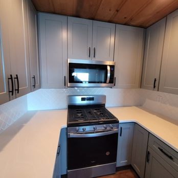 Rivas Custom Tile - Full height tile Backsplash - General Contractors Near Me