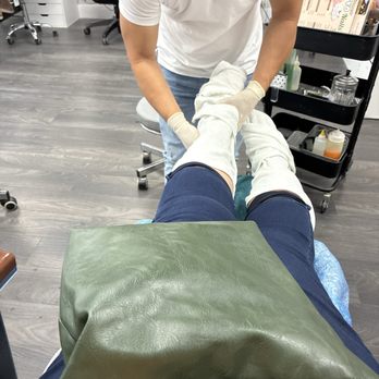 TVO Nails Spa - My pedicure with a foot massage - Nail Salons Near Me - Davie, Florida TVO Nails Spa - My pedicure with a foot massage - Nail Salons Near Me - Davie, Florida