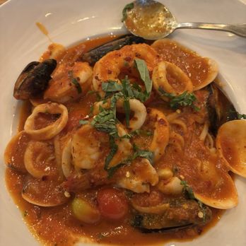 Crust Simply Italian - Frutti d Linguine Frutti Di Mare - Pizza Near Me - Gilbert, Arizona Crust Simply Italian - Frutti d Linguine Frutti Di Mare - Pizza Near Me - Gilbert, Arizona