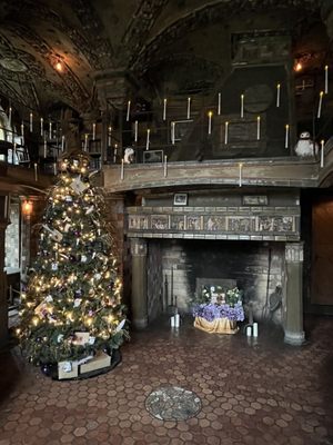 Fonthill Castle by null