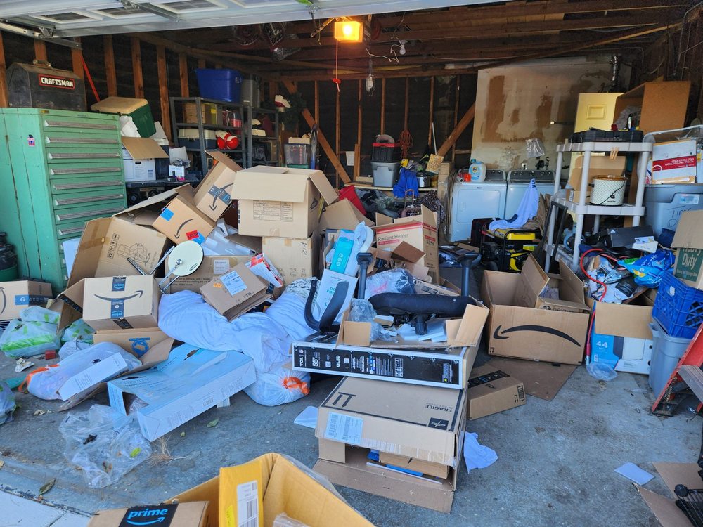 AG & Mendoza Junk Removal