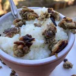 Hemp Way Foods - Rice grits with season and toasted Hemp Burger crumbles