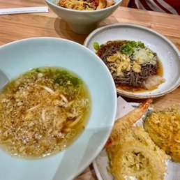 Tempura Udon, Soba Noodles, Ramen Tempura Udon, Soba Noodles, Ramen
