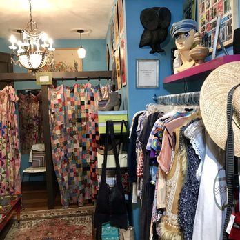 Dot Fox - Women's Clothing Near Me - Louisville, Kentucky Dot Fox - Women's Clothing Near Me - Louisville, Kentucky