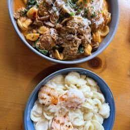 Tuscan Chicken Cacciatore & Kids Alfredo w/ Shrimp Tuscan Chicken Cacciatore & Kids Alfredo w/ Shrimp