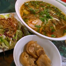 Bun Bo Hue