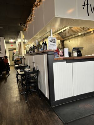 Avanti Pizzeria, Trattoria and Market by null