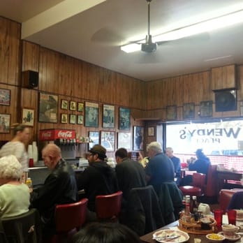Wendy's Place - Home town feel.Great service. - Diners Near Me - El Segundo, California