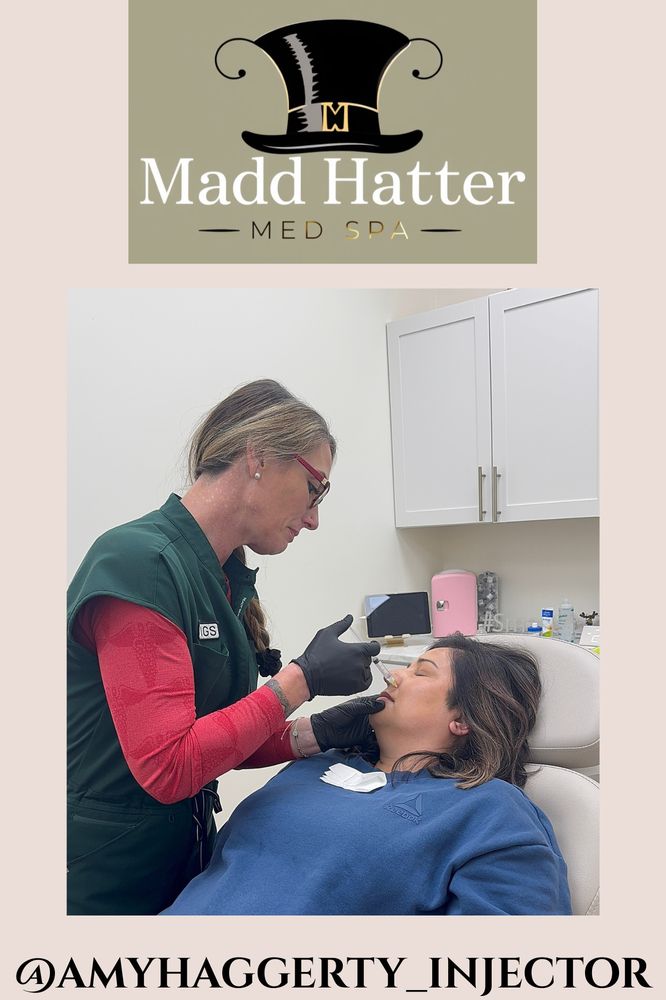 Madd Hatter Med spa Logo