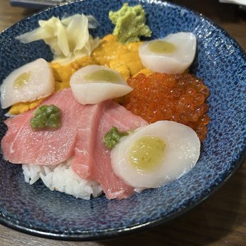 Kiyo Japanese Grill & Sake - Toro Uni Ikura Donburi with Hokkaido Scallops as extra charge - Japanese Near Me - Irvine, California Kiyo Japanese Grill & Sake - Toro Uni Ikura Donburi with Hokkaido Scallops as extra charge - Japanese Near Me - Irvine, California