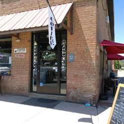 Wildwood Coffee - Storefront.