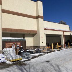 Murdoch's Ranch & Home Supply