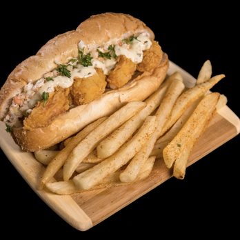 Skips Fish & Chicken - Shrimp Poboy - Chicken Wings Near Me - Sacramento, California