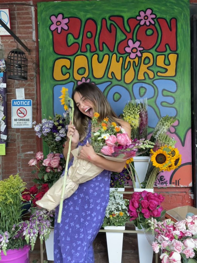 HOLLYWOOD HILLS FLOWERS Updated July 2024 2108 Laurel Canyon Blvd, Los Angeles, California