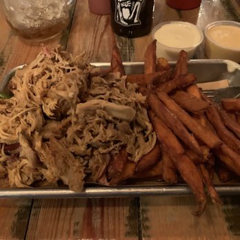 Wheelfish - Pulled Pork and Sweet Potato Fries - Bars Near Me - Pittsburgh, Pennsylvania