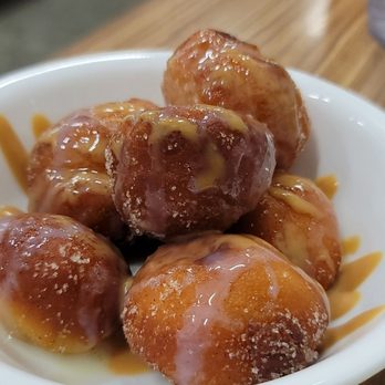 Miami Pizza - Dessert cinnamon Donuts made fresh - Pizza Near Me - Hialeah Gardens, Florida Miami Pizza - Dessert cinnamon Donuts made fresh - Pizza Near Me - Hialeah Gardens, Florida