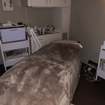 Changes Salon & Day Spa - Private Treatment Room - Day Spas Near Me - Walnut Creek, California