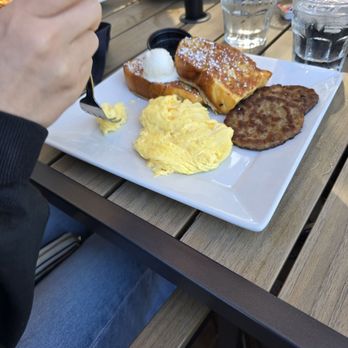 Leila by the Bay - French toast - New American Near Me - Hercules, California Leila by the Bay - French toast - New American Near Me - Hercules, California