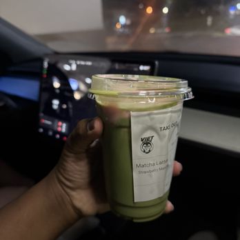 Viet Tea Cafe - Matcha latte with strawberry cold foam - Vietnamese Near Me - Nashville, Tennessee Viet Tea Cafe - Matcha latte with strawberry cold foam - Vietnamese Near Me - Nashville, Tennessee