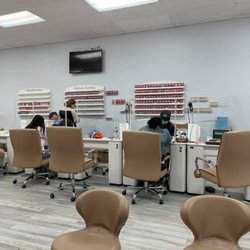 Trendy Nails & Spa