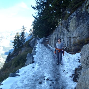 Four Mile Trail - Be careful of the snow and ice. - Hiking Near Me - Yosemite, California
