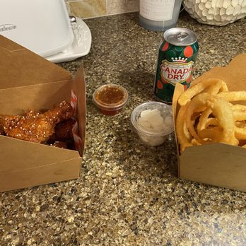 Ban Ban Korean Fried Chicken - The meal - Chicken Wings Near Me - Ajax, Ontario Ban Ban Korean Fried Chicken - The meal - Chicken Wings Near Me - Ajax, Ontario