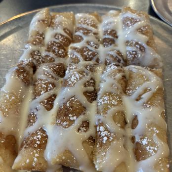 Via 313 Pizza - The MOST super delicious cinnamon sticks!!!! You gotta try!!!! - Pizza Near Me - San Antonio, Texas Via 313 Pizza - The MOST super delicious cinnamon sticks!!!! You gotta try!!!! - Pizza Near Me - San Antonio, Texas