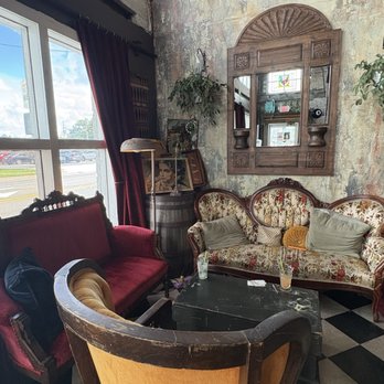 Double Six - Coffee & Tea Near Me - Tampa, Florida