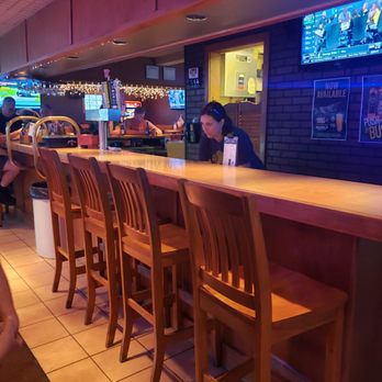 Shantytown Grill - bar area - Burgers Near Me - Bloomington, Minnesota