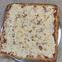 Amigo's Pizza - Thick crust sicilian pizza