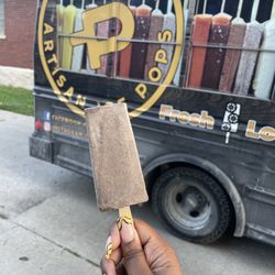 KC Pop Co - Cookies and cream!