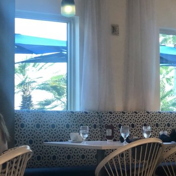 Coastal - Tables / View - Seafood Near Me - Pensacola Beach, Florida Coastal - Tables / View - Seafood Near Me - Pensacola Beach, Florida