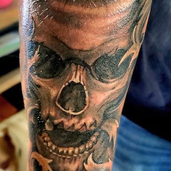 Big Easy Tattoo and Piercing - Tattoo Near Me - Broomfield, Colorado