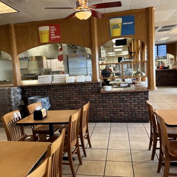 Papa's Pizza - the dining area of a restaurant - Pizza Near Me - Galveston, Texas Papa's Pizza - the dining area of a restaurant - Pizza Near Me - Galveston, Texas