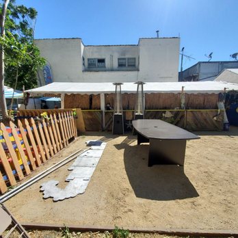 Centro Botanero El Pariente - Outside - Seafood Near Me - San Jose, California