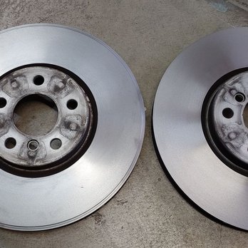 O'Reilly Auto Parts - Pay attention to the rotor on the left, the edge of the rotor was shave uneven. - Auto Parts & Supplies Near Me - Riverside, California O'Reilly Auto Parts - Pay attention to the rotor on the left, the edge of the rotor was shave uneven. - Auto Parts & Supplies Near Me - Riverside, California