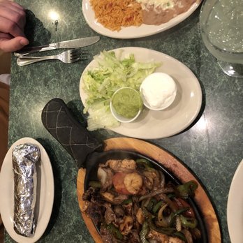 Maya Mexican Restaurant - Cocktail Bars Near Me - Homewood, Alabama