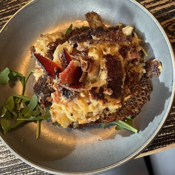 Broderick - Bacon Mac n cheese - Burgers Near Me - Walnut Creek, California Broderick - Bacon Mac n cheese - Burgers Near Me - Walnut Creek, California