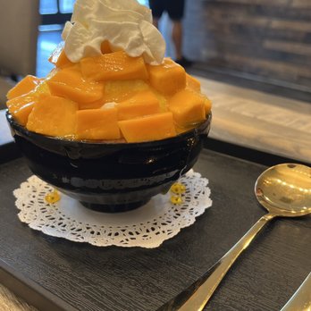 Cafe Tori - Mango Bingsoo - Desserts Near Me - Bakersfield, California