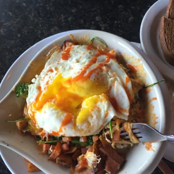 The Cracked Egg - Veggie Skillet +"turkey" bacon and hot sauce of course! - Breakfast & Brunch Near Me - Henderson, Nevada