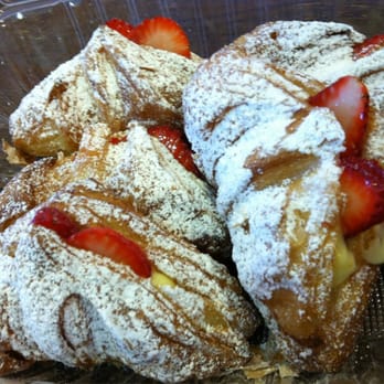 Cream Pan - Strawberry croissants. The best! - Bakeries Near Me - Tustin, California Cream Pan - Strawberry croissants. The best! - Bakeries Near Me - Tustin, California