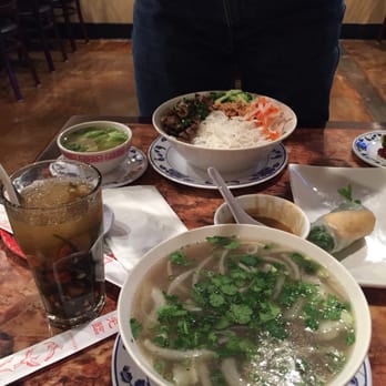 Pho Cali - Beef pho and vermicelli with pork - Vietnamese Near Me - Rocklin, California Pho Cali - Beef pho and vermicelli with pork - Vietnamese Near Me - Rocklin, California