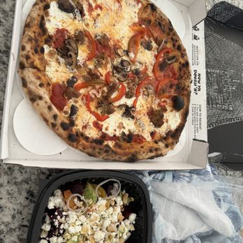 How Ya Dough'n Pizza - Pizza Near Me - Boynton Beach, Florida