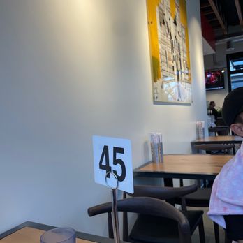 123 Pho - Waiting at the table! - Vietnamese Near Me - Torrance, California
