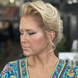 Northern Lights the salon - Hollywood-glam updo  By Paulo!