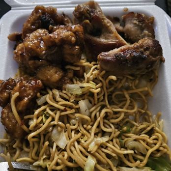 Panda Express - Orange chicken, chow mein, and sauceless Teriyaki chicken. - Chinese Near Me - Springfield, Oregon